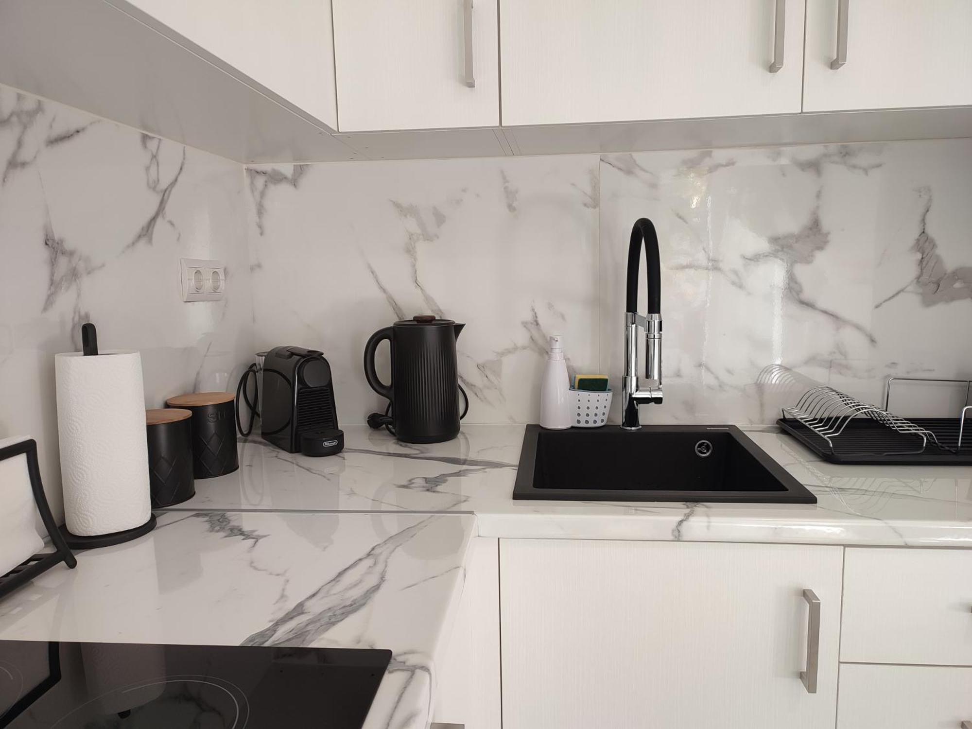 Elegant & Modern Apartment Near To Athens Riviera Pireus Exteriör bild